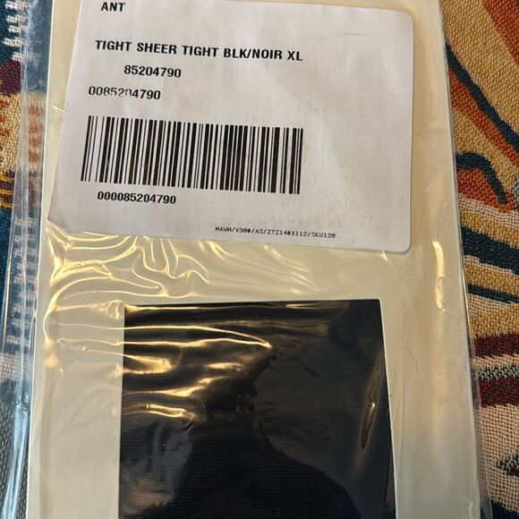 ANTHROPOLOGIE Sheer Italian Black Tights New In Package - Picture 5 of 5